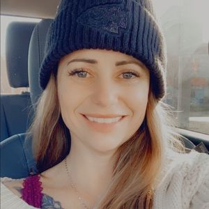 Meet your Posher, Kenzie